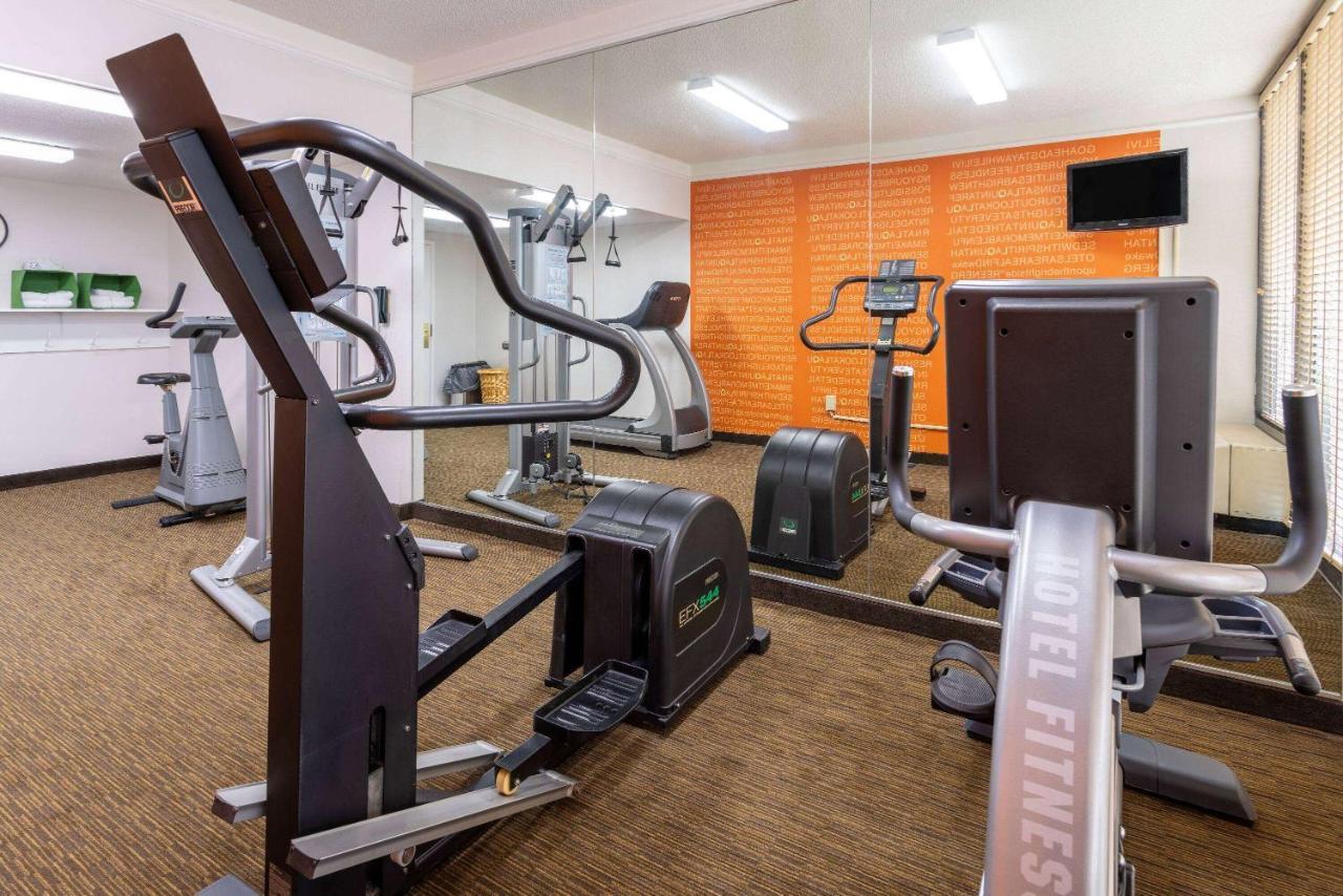La Quinta & By Wyndham Tricities Airport Hotel 3*