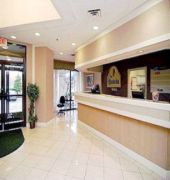 Hotel La Quinta & By Wyndham Tricities Airport 3*